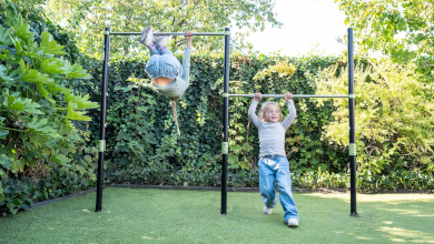 Duikel, hang, zwaai en draai met het EXIT Ivy duikelrek
