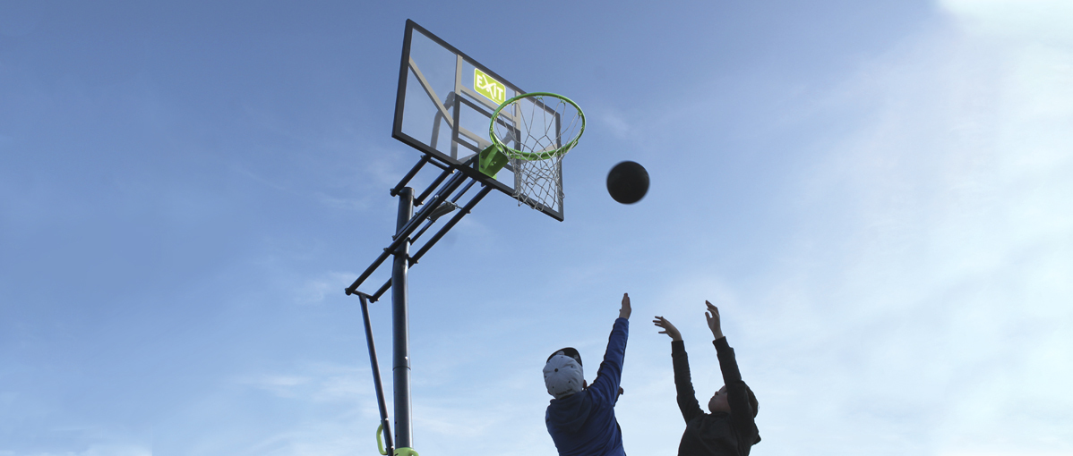 Was sind die Unterschiede zwischen den Basketballsystemen von EXIT Toys?